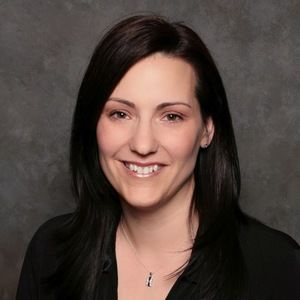 Meet your Posher, Denise